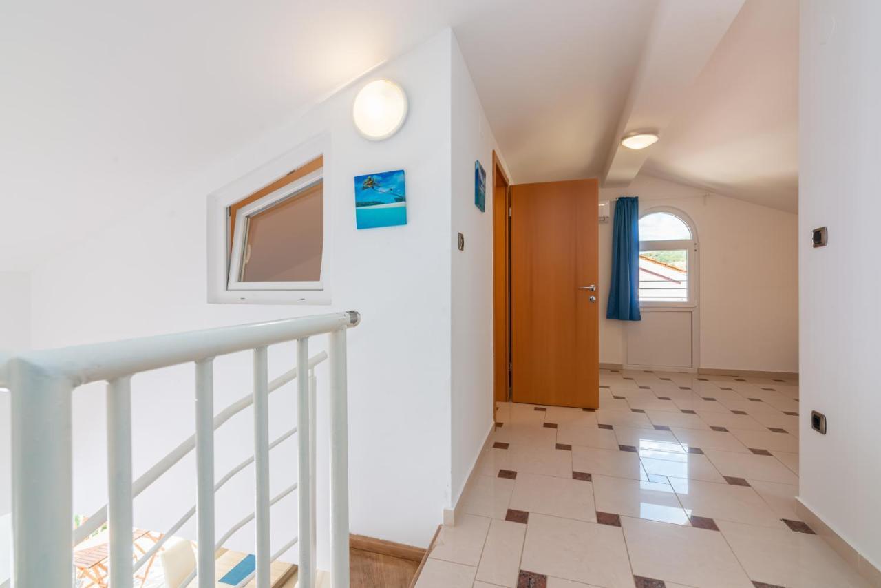 Apartment Lovorka 5 Baska  Exterior photo